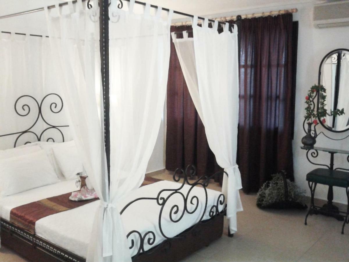 Esperides Hotel Glykadi Екстериор снимка